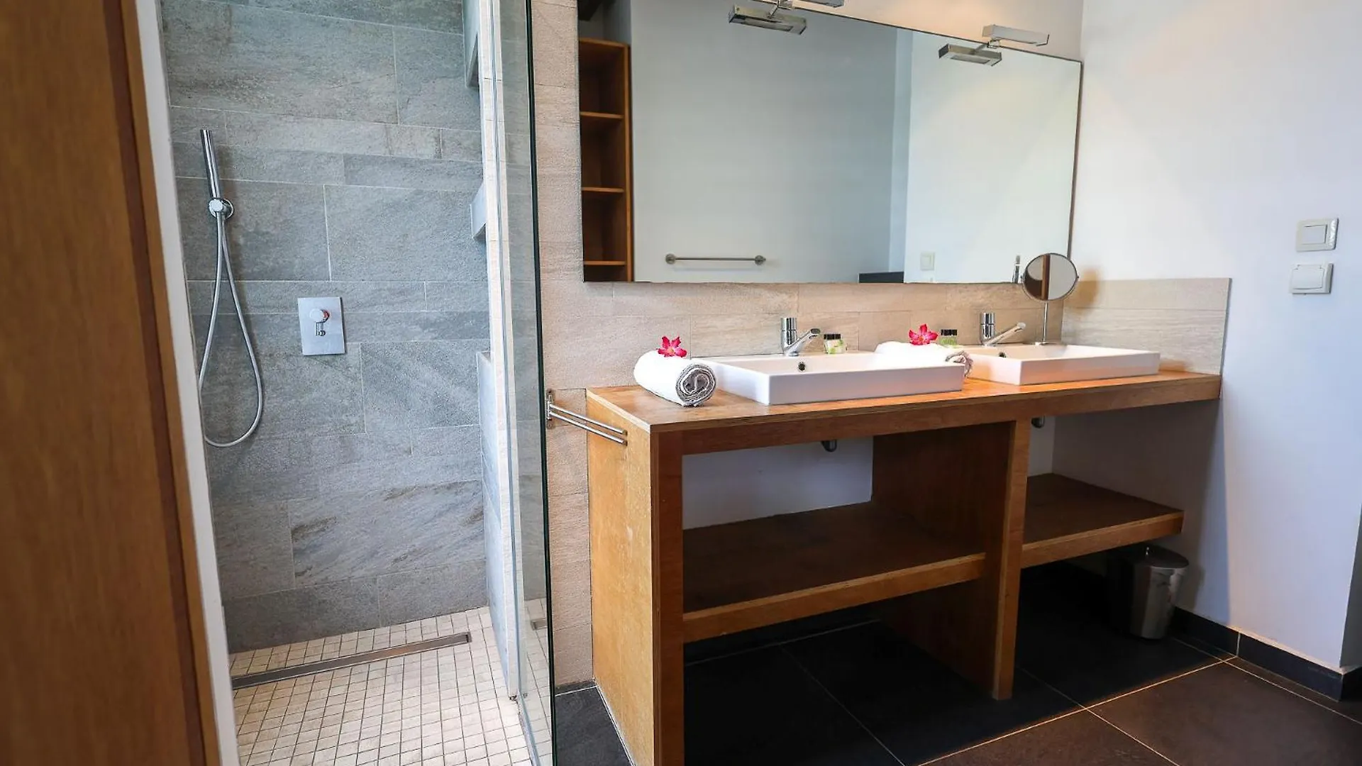 Villa Nou Cinq Vue Jungle Piscine Et Mer A 5 Min 哥西尔